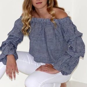 CHARLOTTE RUSSE OFF THE SHOULDER SHIRT